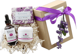 Lavender Organic Handmade Bath and Body Gift Set - by Keomi Naturals - Pamper Them with All Natural Luxury - Scented with Essential Oils - Beautifully Packaged Ready to Give
